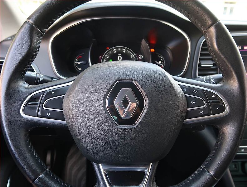 Renault Mégane (2016) 1.2 TCe, Serv.kniha - fotka 15 z 22