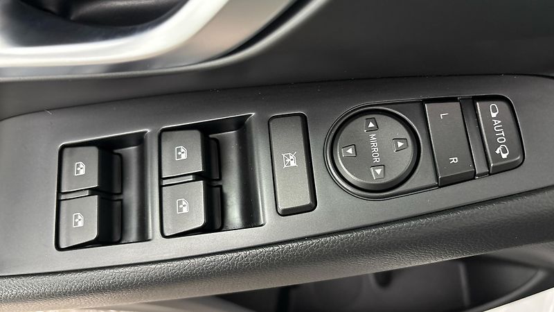 Hyundai i30 1.0 T-GDI Smart Kombi - fotka 21 z 26