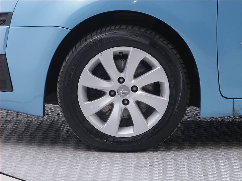 Citroën C4 Picasso (2008) 2.0 i, LPG, Automat, po STK - fotka 15 z 19