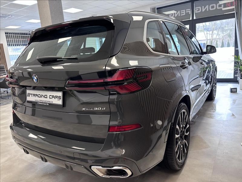 BMW X5 30D, Xdrive - fotka 7 z 32