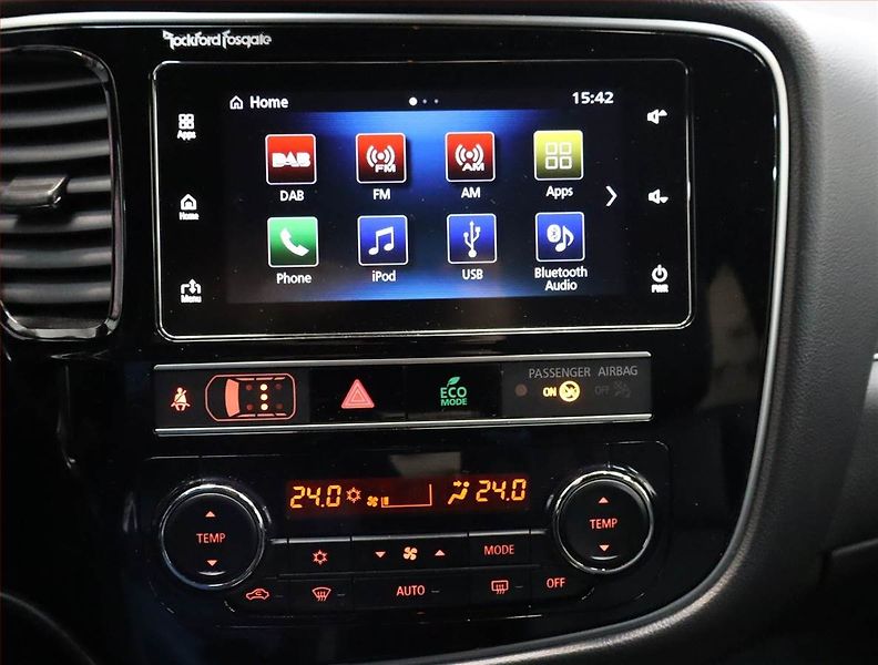 Mitsubishi Outlander (2019) 2.4 PHEV - fotka 12 z 22