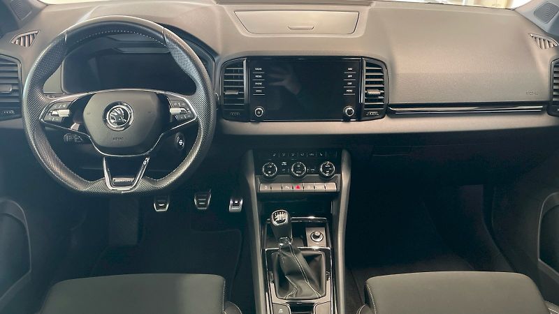 Škoda Karoq (2022) Sportline 1.5 TSI 110kW - fotka 5 z 33