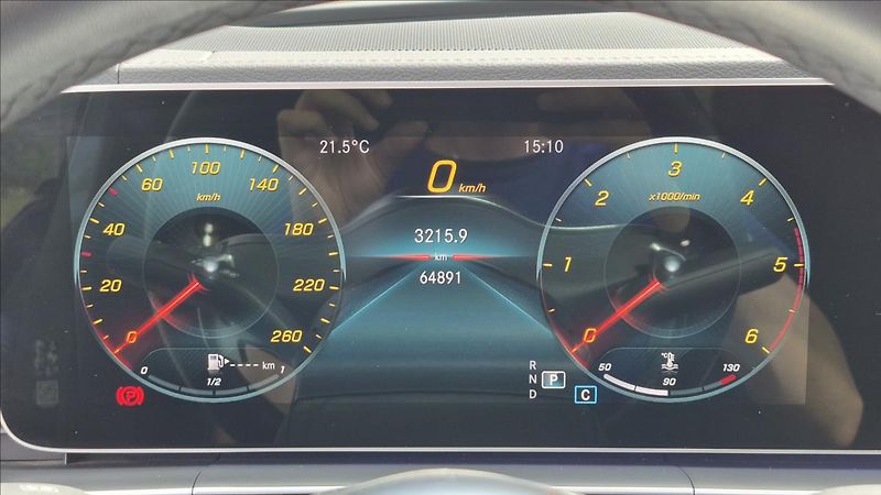 Mercedes-Benz GLS 2,9 400d 4M AMG 7míst 1 ČR DPH - fotka 15 z 38