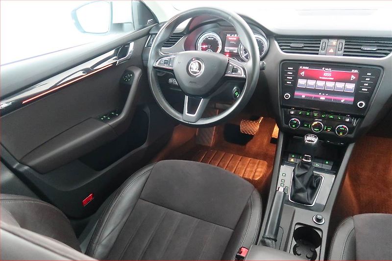 Škoda Octavia (2017) Laurin&Klement 2.0 TDI, 4X4 - fotka 7 z 21