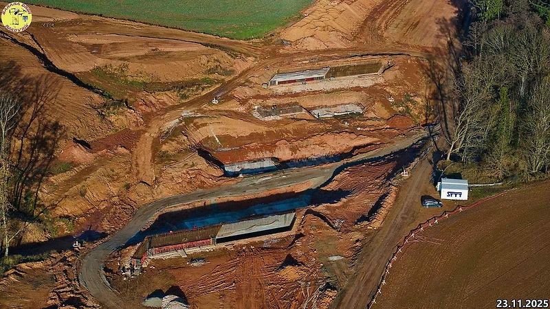Staveniště dálnice D6 úseku Petrohrad - Lubenec. Foto: Jan Banán Svoboda