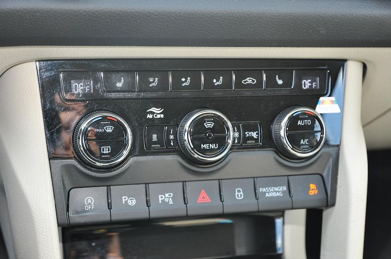Škoda Kodiaq 2.0TDi 140kW A/T - fotka 25 z 27