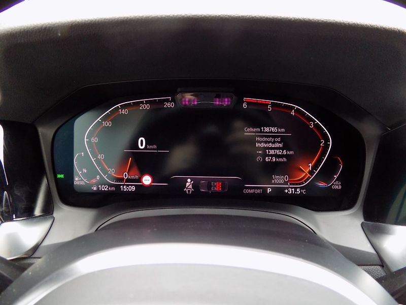 BMW Řada 3 (2020) 320d/xDrive/M-Sport/Full-LED/ - fotka 30 z 47