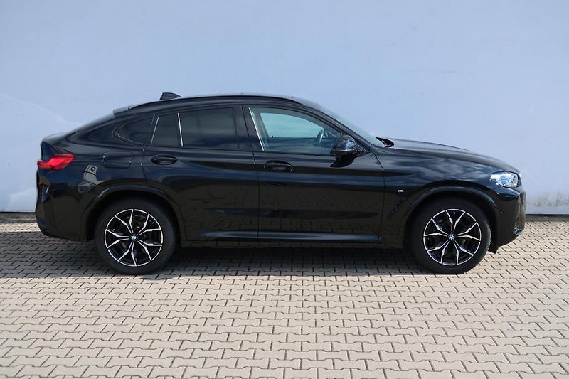 BMW X4 M40d - fotka 5 z 15