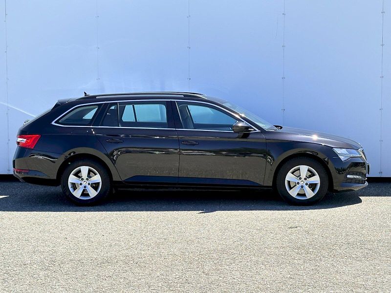 Škoda Superb (2022) Combi DSG 2.0 TDI / 110 kW / A - fotka 18 z 27