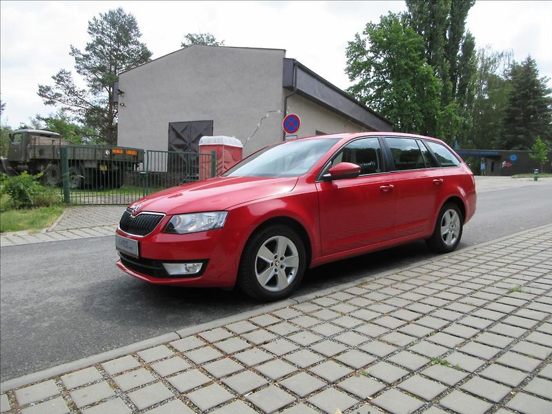 Škoda Octavia 1,6 TDi 81 Kw, Nové v ČR - fotka 1 z 25