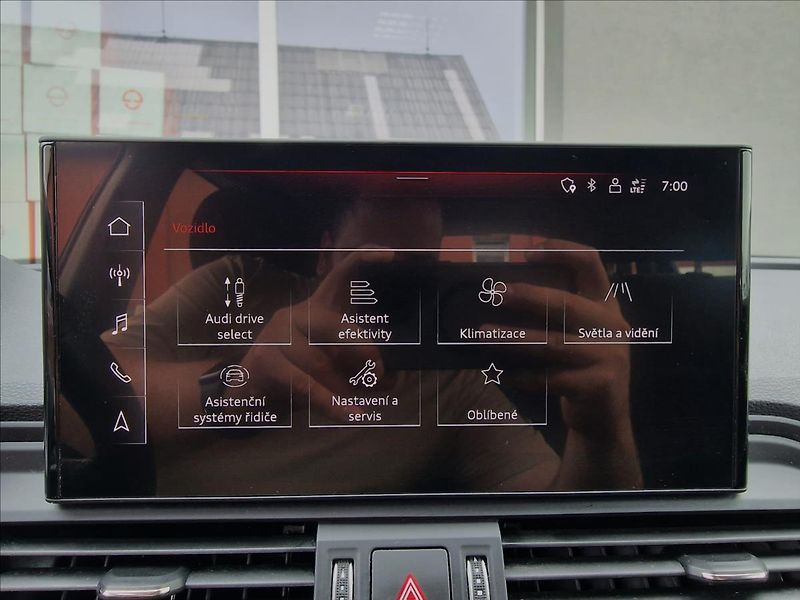 Audi Q5 40 TDI Quattro S Tronic,1.Maj - fotka 28 z 50
