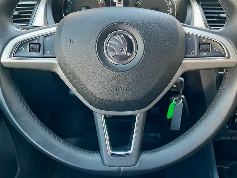 Škoda Rapid 1,2 TSI 66kW - fotka 36 z 51