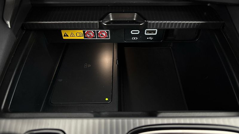 Lexus RX 500h AUT 4x4 F Sport - fotka 25 z 31