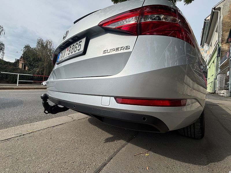 Škoda Superb 2.0TDI-110KW.DSG.TAŽNÉ-ZÁRUKA - fotka 9 z 48