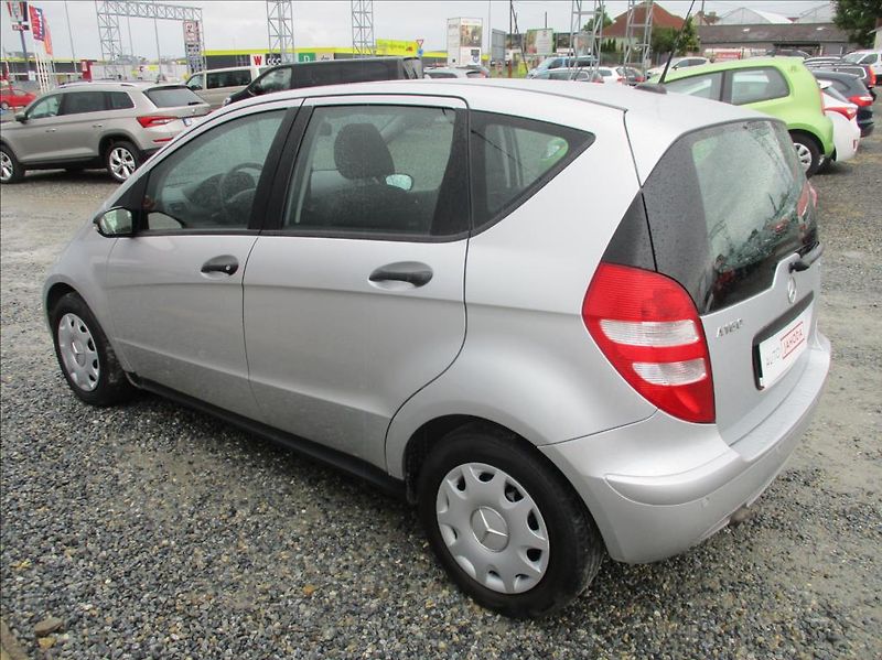Mercedes-Benz Třídy A 2,0 160 CDI, klima, servis, - fotka 7 z 45