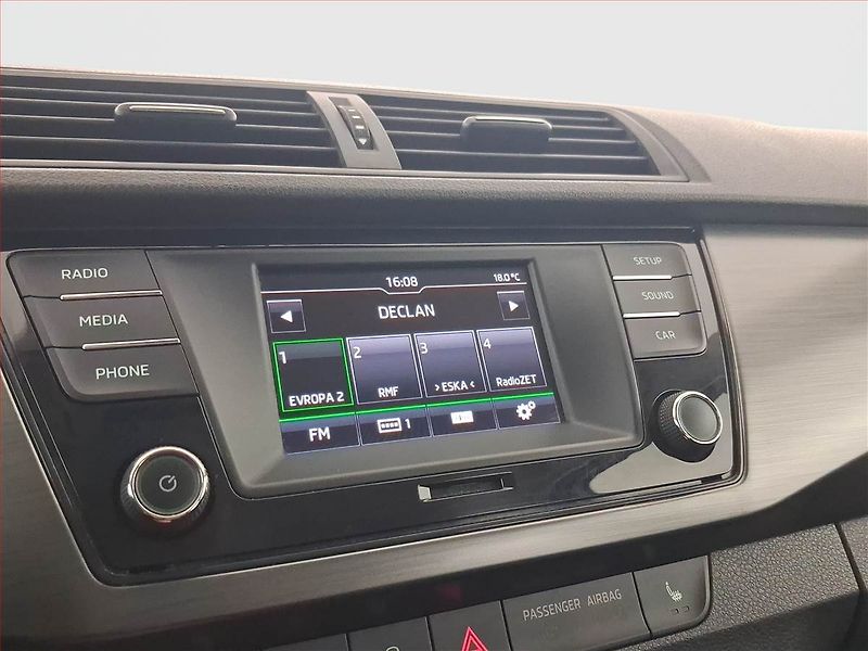 Škoda Fabia (2018) Style 1.0 TSI, Serv.kniha - fotka 13 z 24