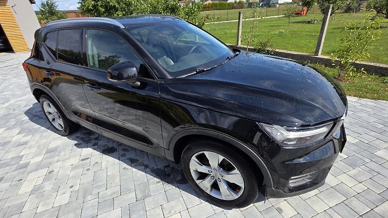 Volvo XC40 (2019) 140kW, AUT, 1. majitel, ČR - fotka 6 z 27