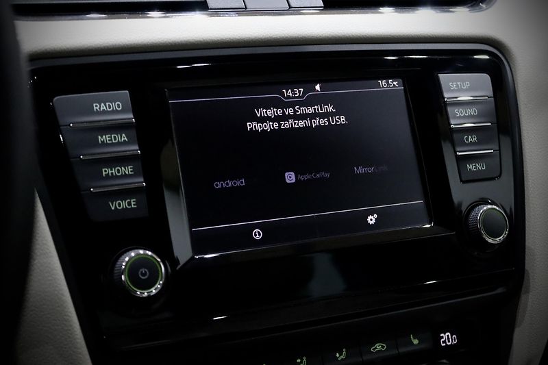 Škoda Octavia 3 1.4 TSI 110 kW - fotka 23 z 28