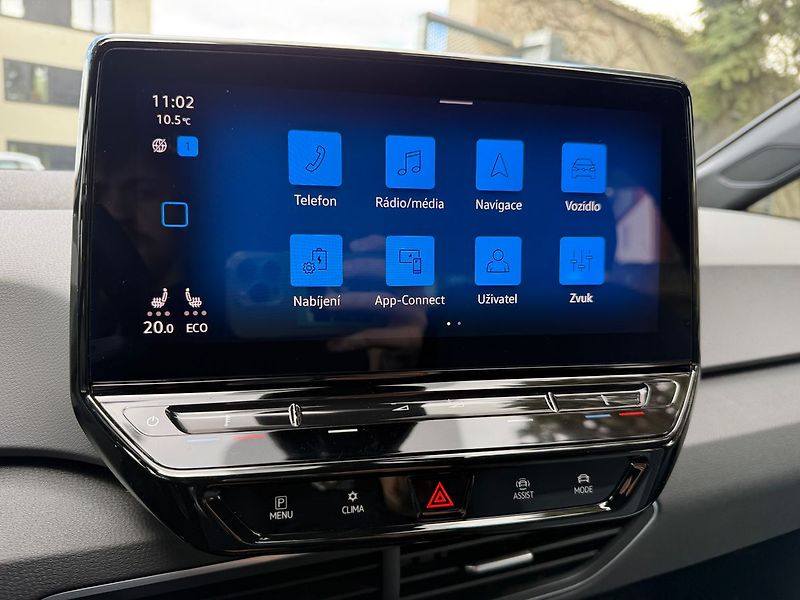 Volkswagen ID.3 PRO Perf. 150kW Kamera 62Kwh - fotka 22 z 37