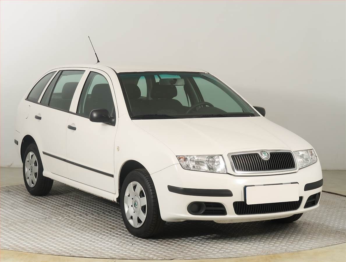 Škoda Fabia 1.4 16V, rezervace