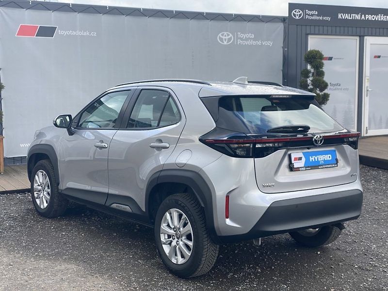 Toyota Yaris Cross 1.5HEV, ČR-1, Comfort, DPH - fotka 4 z 26