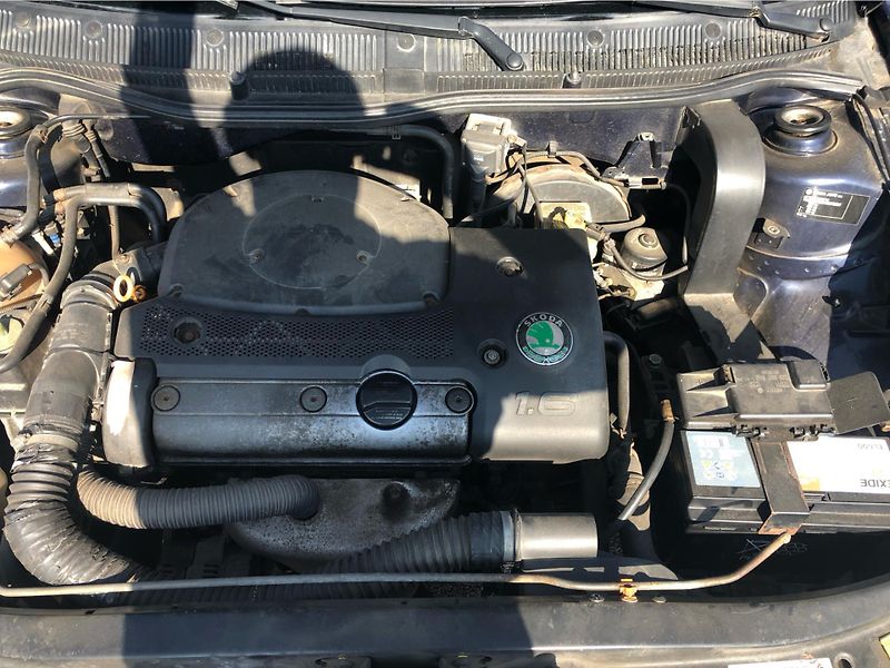 Škoda Octavia A 1.6 MPI - fotka 27 z 27
