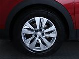 Peugeot 3008 (2018) 1.5 BlueHDi, Automat - náhled 15