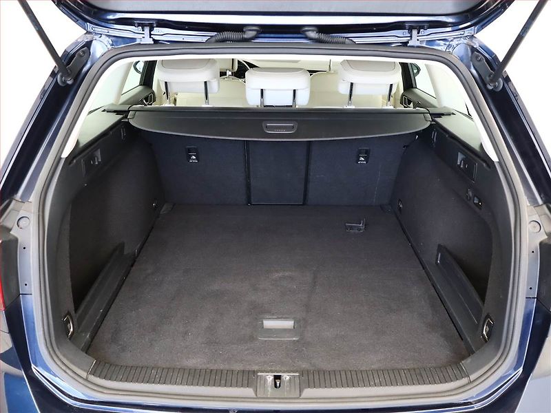 Volkswagen Passat (2016) Highline 2.0 TDI, ČR,1.maj - fotka 10 z 15