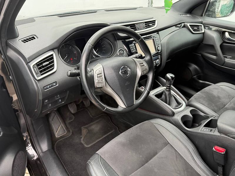 Nissan Qashqai (2017) 1.5 DCi 81 kW Tekna - fotka 8 z 25