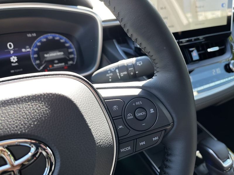 Toyota Corolla Cross 1.8 Hybrid Style ODĚBR IHNED - fotka 26 z 32