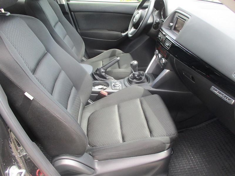 Mazda CX-5 2.0i 121kW*NAVI*VÝHŘEV*TAŽNÉ Z - fotka 30 z 50
