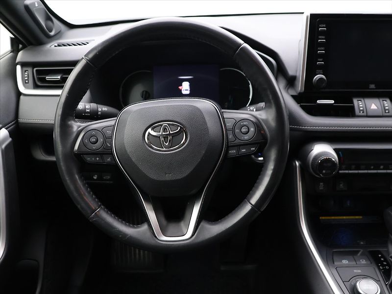 Toyota RAV4 2,5 Hybrid Black Edition 4WD e - fotka 19 z 34
