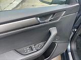 Škoda Superb 2,0 TDI 147 Scout 4x4 Aut - náhled 11
