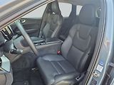 Volvo XC60 B4 AWD Plus Dark - náhled 10