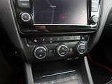 Škoda Octavia (2015) RS 2.0 TDI, Navi, Xenony - náhled 15