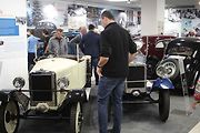 Technické muzeum v Brně zahájilo výstavu s názvem Naše Zetky, která připomíná automobilovou výrobu v Brně.