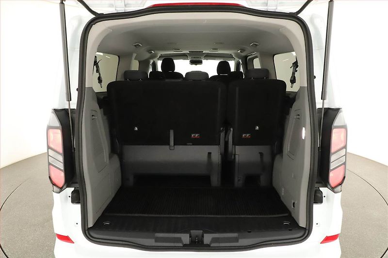Ford Tourneo Custom (2024) Titanium 2.0 EcoBlue AWD, ČR - fotka 18 z 19