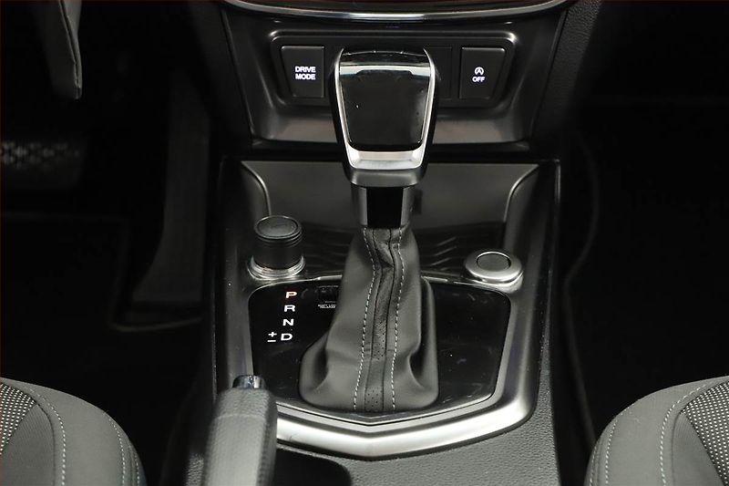 SsangYong Tivoli (2022) 1.5 T-GDI, Automat, Serv.kniha - fotka 11 z 16