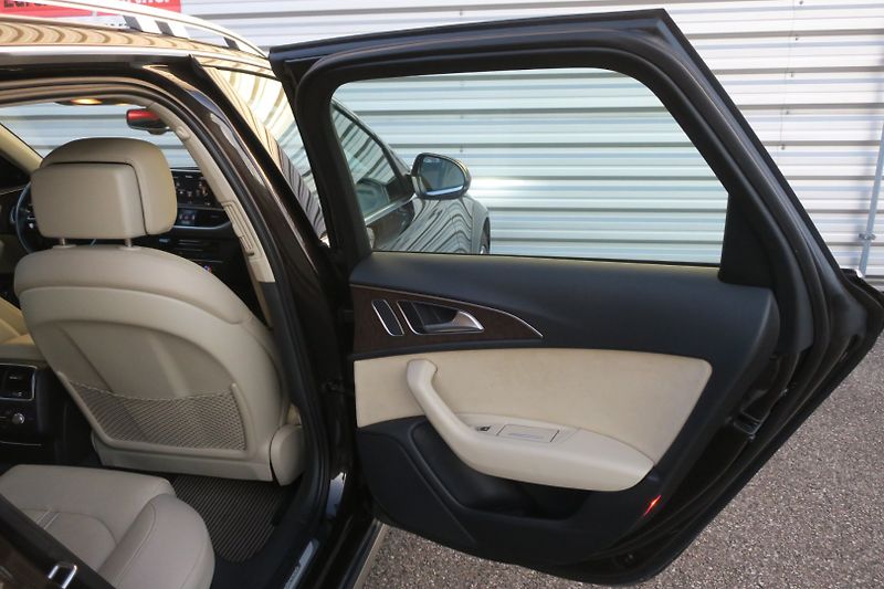 Audi A6 Allroad 3.0TDI 200kW Quat. Stronic ČR - fotka 39 z 50