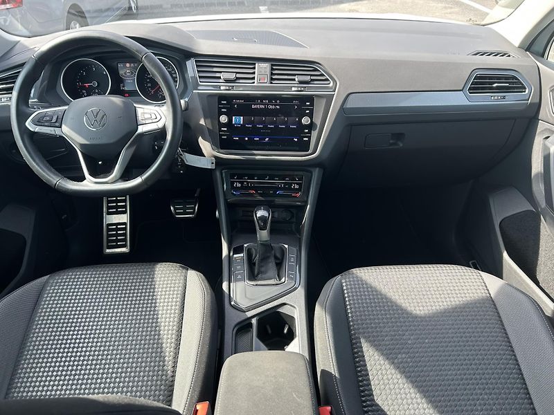 Volkswagen Tiguan 2,0 TDI 110 kW Business Premiu - fotka 11 z 22