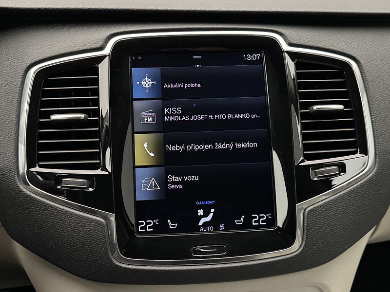 Volvo XC90 D5 AWD INSCRIPTION AUT CZ - fotka 32 z 32