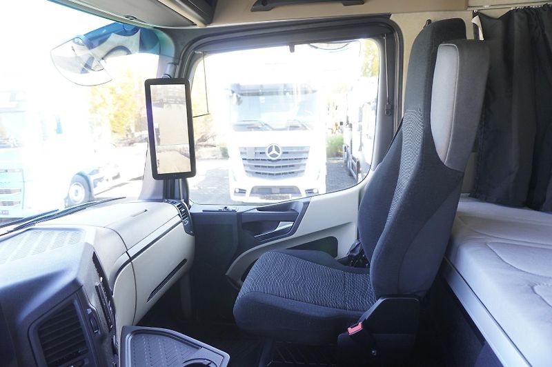 Mercedes-Benz Actros (2022) 1835 LS MP5 tractor unit - fotka 19 z 24