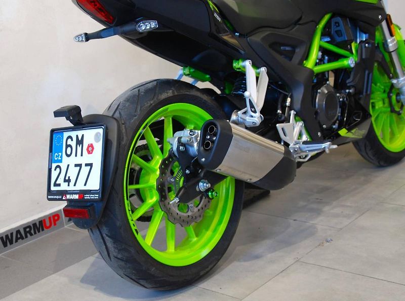 Benelli 251 S (2020) 251S - krásný stav,serviska,pů - fotka 6 z 21