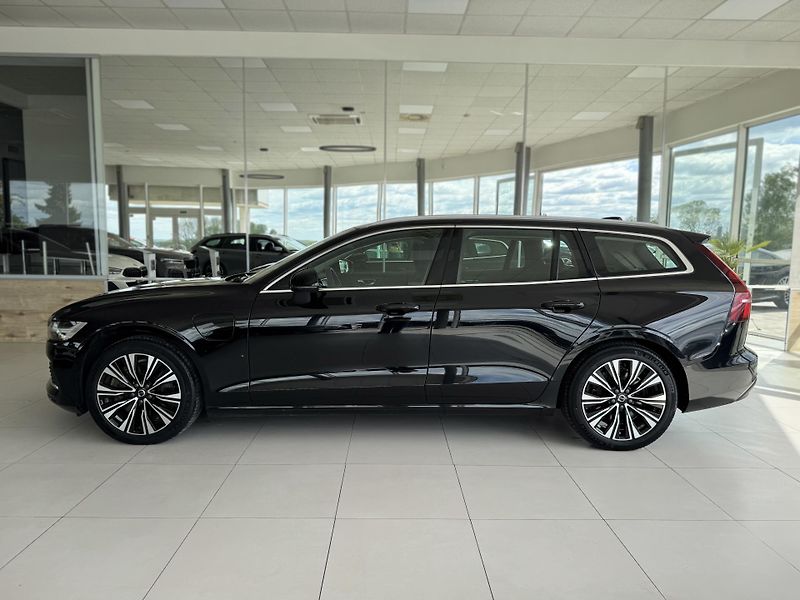 Volvo V60 T6 AWD Recharge*REZERVACE! - fotka 8 z 38