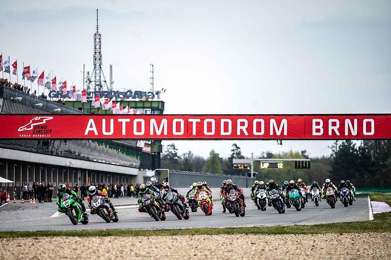 Závod mistrovství světa Superbike v Mostě.
