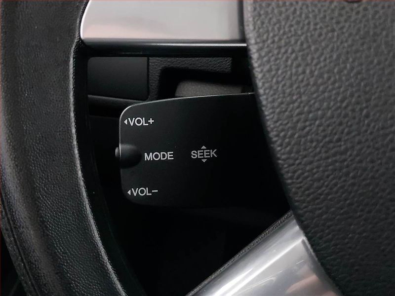 Ford C-MAX (2009) 1.6 - fotka 15 z 16