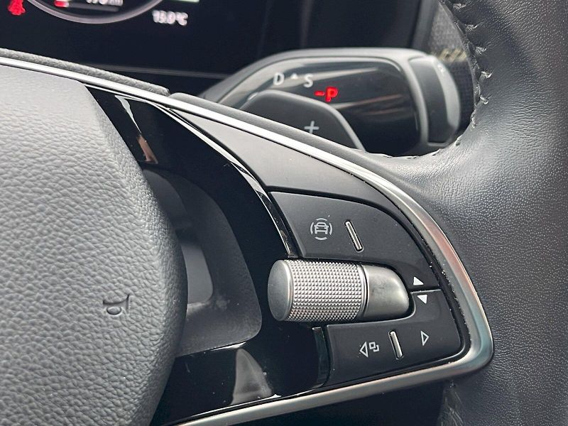 Škoda Kodiaq (2024) 2.0 TDI 142 kW Selection 4x4 D - fotka 11 z 35