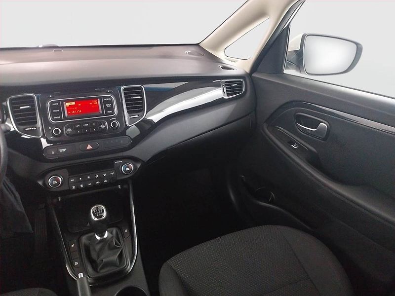 Kia Carens (2016) 1.6 GDI, Serv.kniha, Tempomat - fotka 8 z 18
