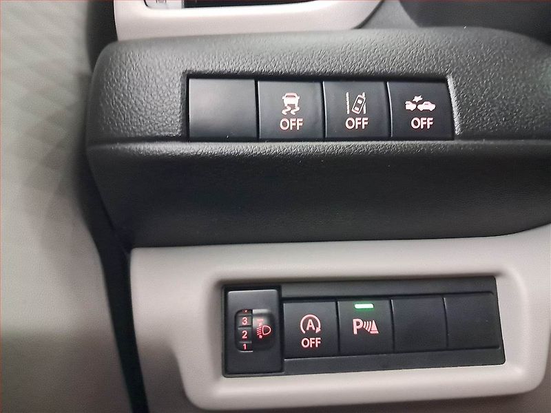 Suzuki Swift (2025) 1.2, ČR,1.maj, Serv.kniha - fotka 19 z 21