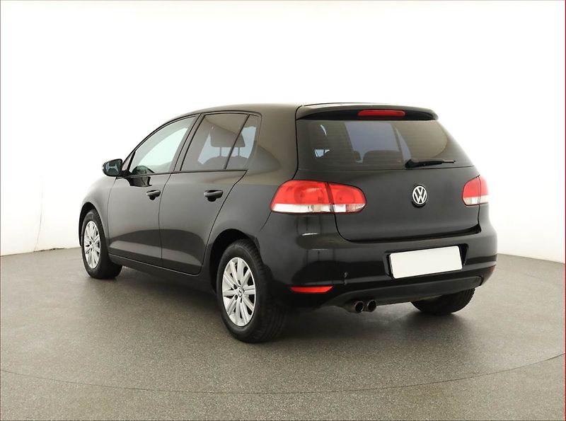Volkswagen Golf (2010) 1.4 TSI, Serv.kniha - fotka 4 z 14
